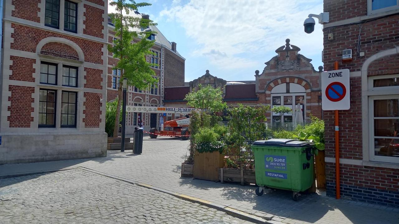 Luxe Appartement Met 3 Slaapkamers En 1 Kingsize Bed Slaapzetel En Drie Dubbelbedden 덴데르몬데 외부 사진